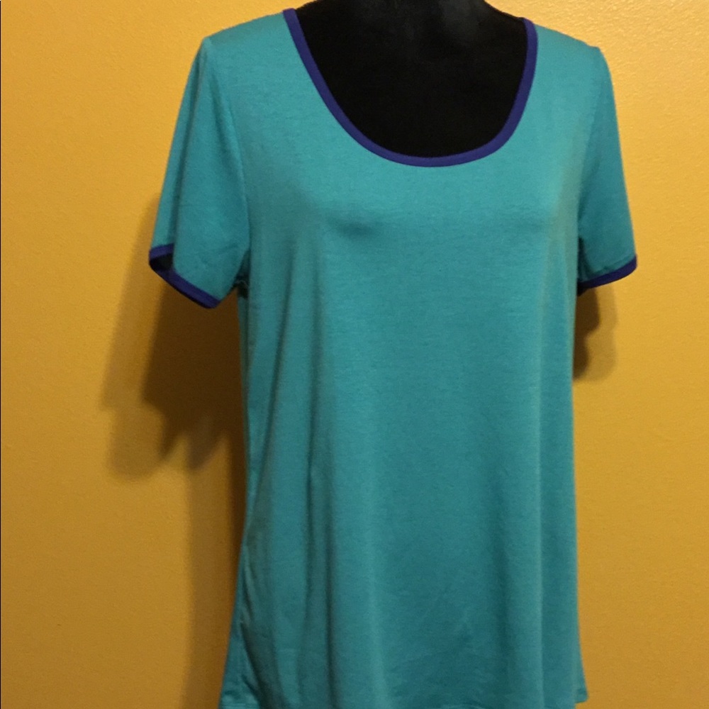 LuLaRoe Classic T
